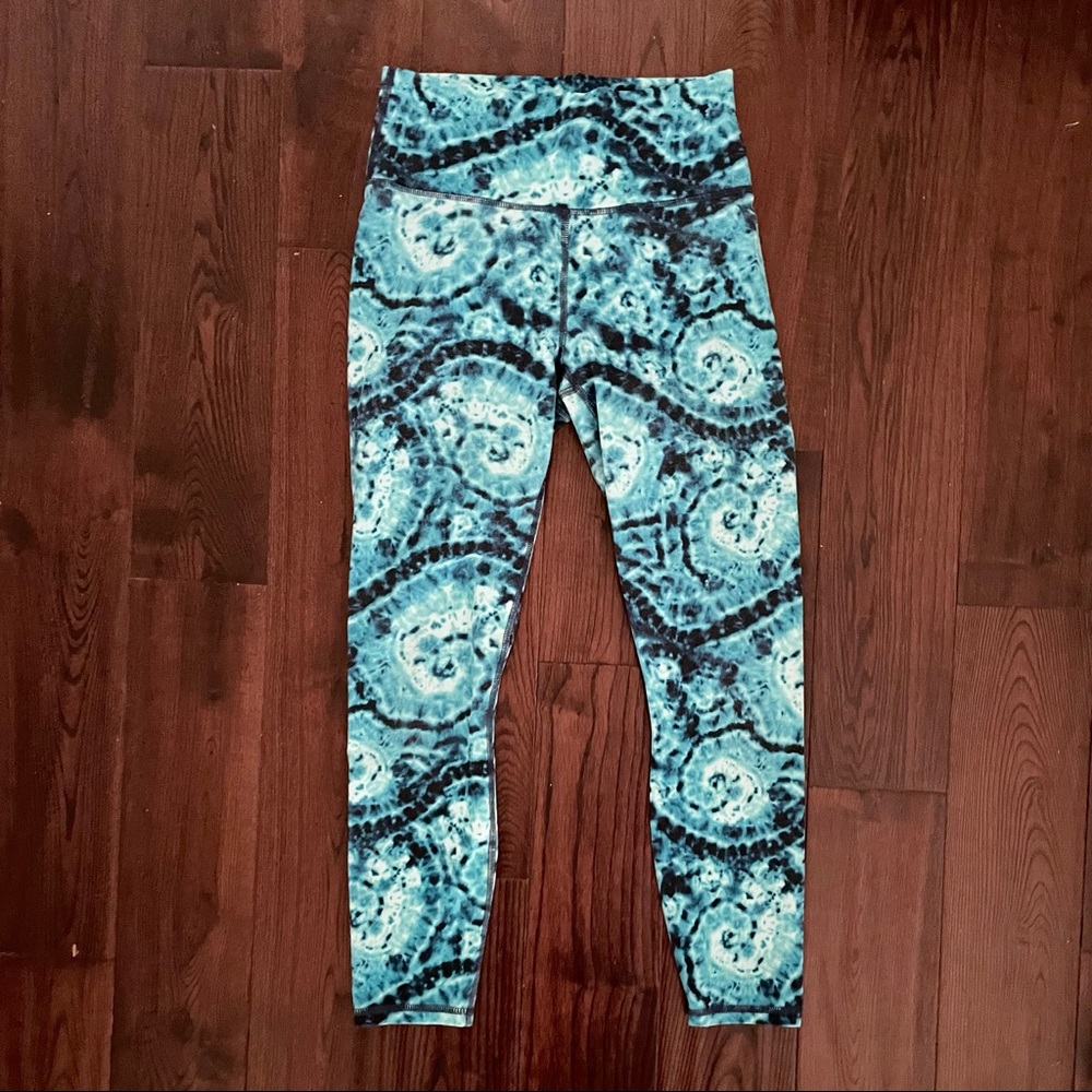 Fabletics Powerhold Leggings - S, Tide Pool design
